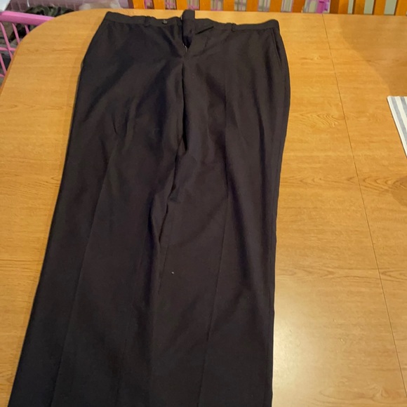Black dress pants - Picture 1 of 6